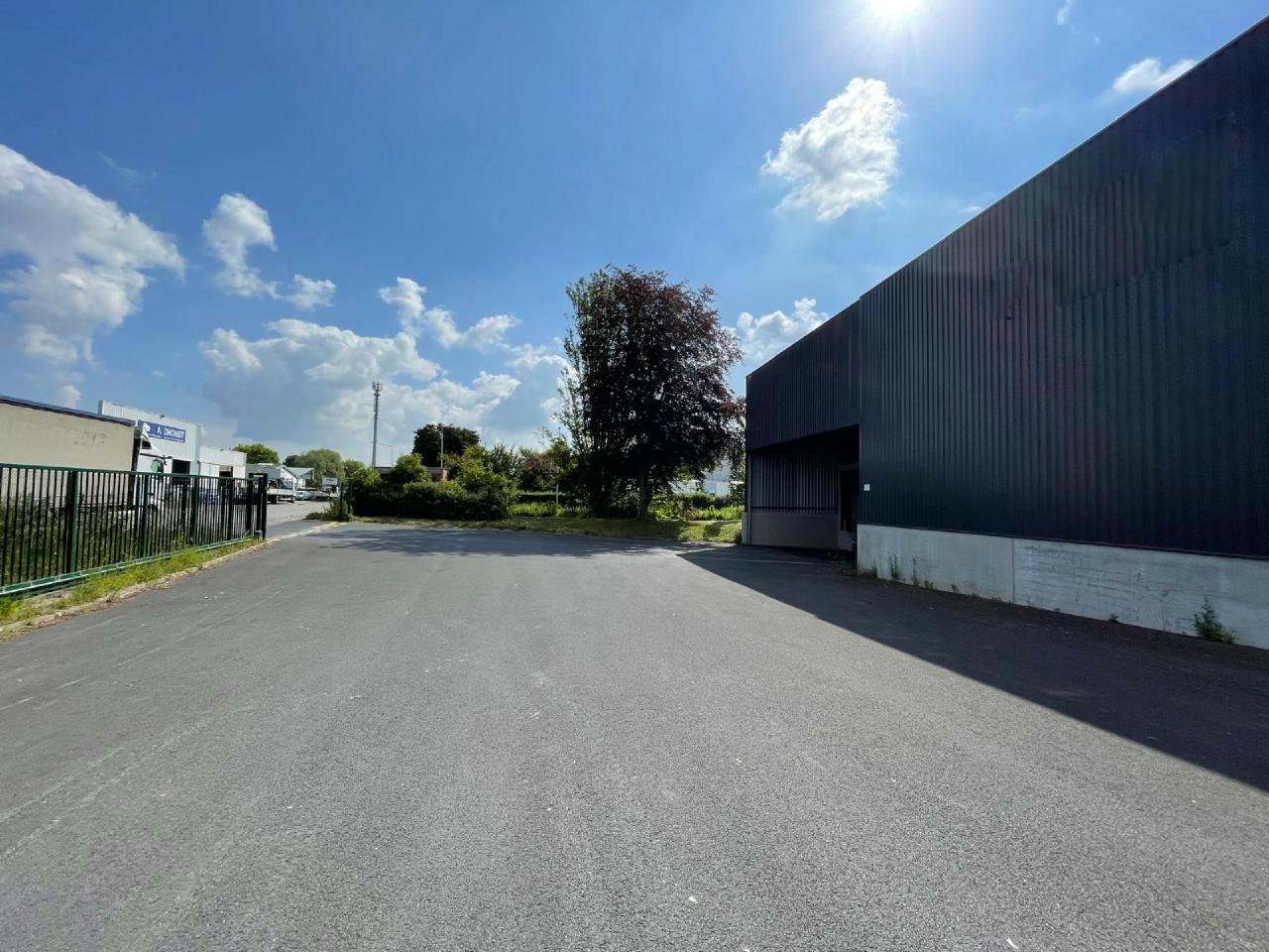 Local d'activité Chapelle-d'Armentières 3060m² Location local d'activité Chapelle-d'Armentières Nord OLACT2424528 2